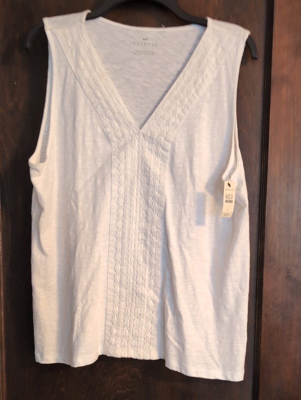 Talbots White V‑Neck Sleeveless Tank with Center Pintuck Detail